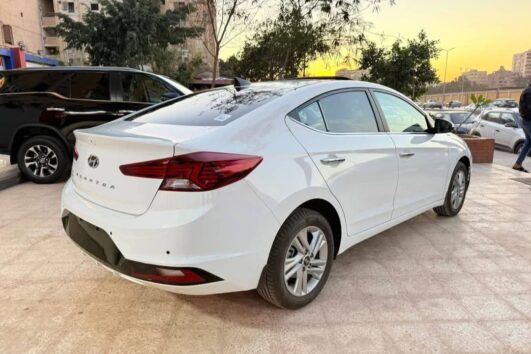 2. Marsa Alam Hurghada Transfer – komfortable Hyundai Elantra mit Kindersitz und privatem Service