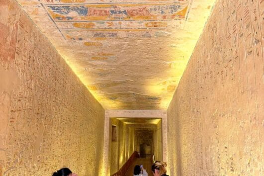 Tagesausflug von Port Ghalib nach Luxor – Eingang zum Tal der Könige in Luxor