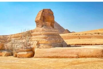 zwei Tagesausflug von El Quseir nach Kairo mit Flug von Hurghada Flughafen– Private Rundreise mit Hotelübernachtung 8 Die Sphinx von Gizeh während des Besuchs von Kairo durch einen Zwei Tagesausflug von El Quseir nach Kairo mit Flug und Hotel